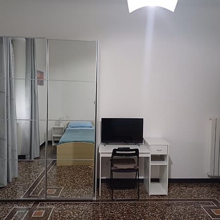 Casa Sole E Luna Genoa Bagian luar foto