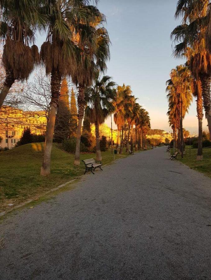 Casa Sole E Luna Genoa Bagian luar foto