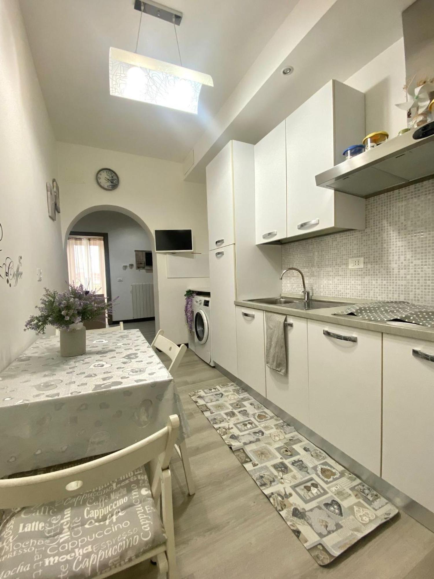 Casa Sole E Luna Genoa Bagian luar foto