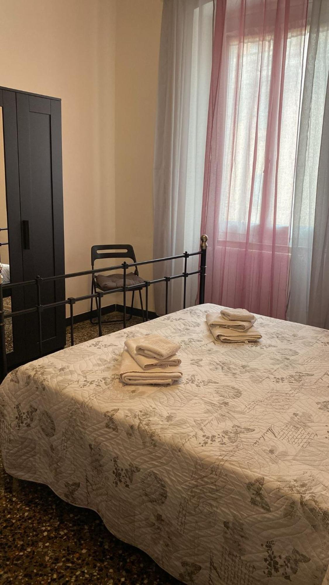 Casa Sole E Luna Genoa Bagian luar foto